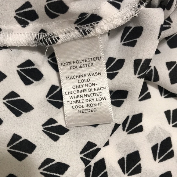 LOFT Black White Geo Print Henley Blouse Cap Sleeve Lightweight Top SP - Picture 10 of 13